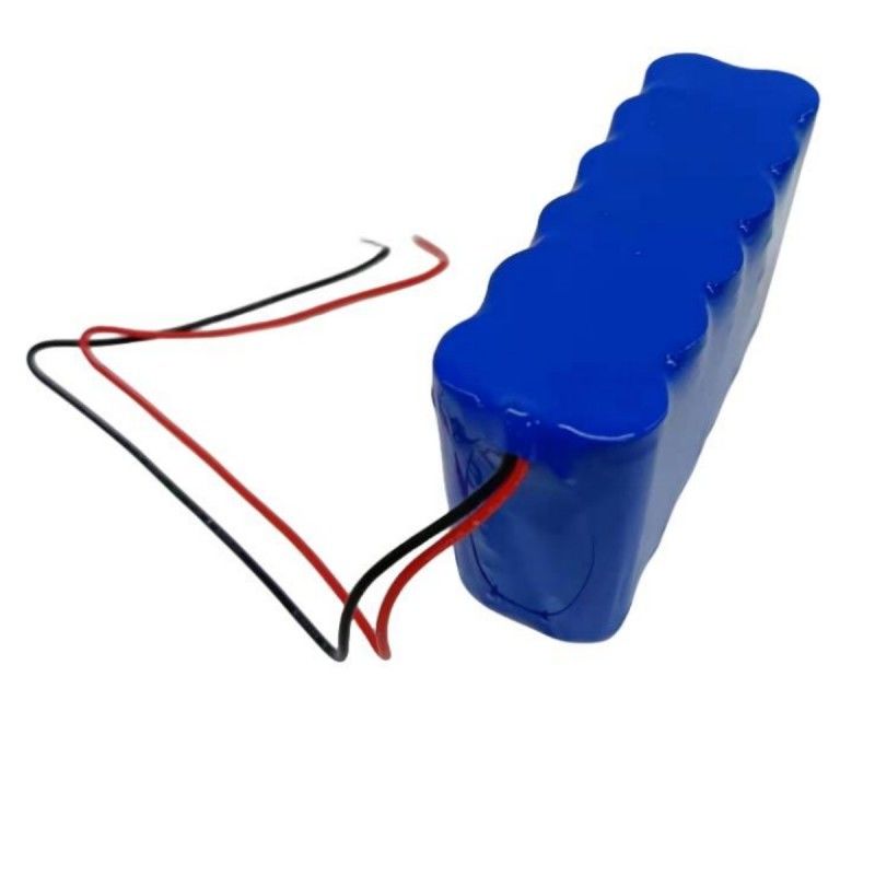 18650 Li Ion Battery 11.1V 8Ah 3S4P Custom Battery Pack with Compact Size