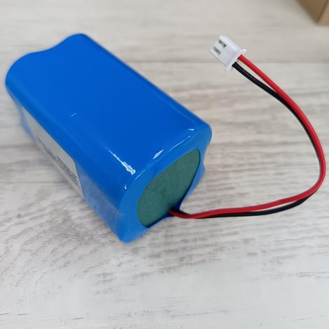 Custom Battery Pack 21700 3.7V 5000mAh 1S4P 3.7V 20Ah Battery With JST 2Pin Plug Positive In The Right