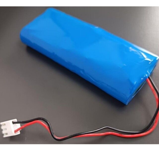 Custom Rechargeable 18650 Li ion Battery Packs 22.2v 2600mAh With 3Pin Connector